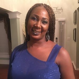 Meet your Posher, Wendy